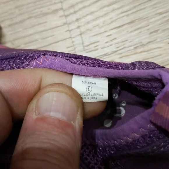 Speedo girls water shoes little girl Large 9-10 - Picture 4 of 4